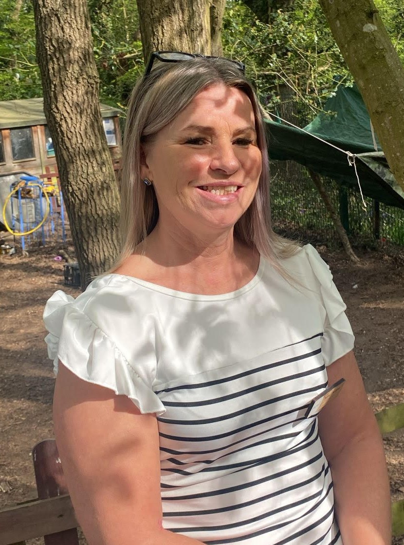 Photo of Debbie Gray